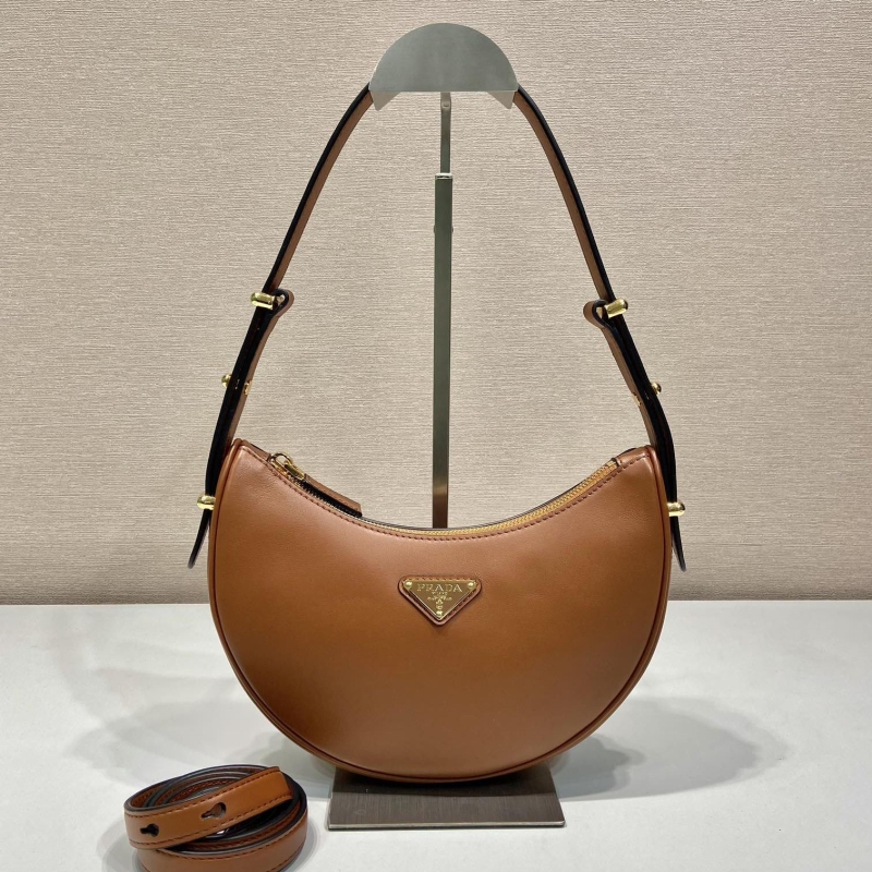 Pra*a hobo bags